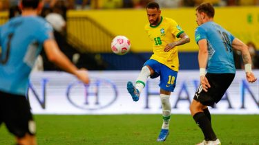 Uruguay &#8211; Brasil, el plato fuerte del día en las Eliminatorias