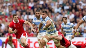 Susto en Los Pumas: un jugador quedó atrapado en una máquina y se salvó de milagro