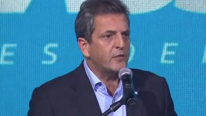 «No van a poder sacar un barco», la advertencia de Massa a las petroleras por la escasez de combustibles