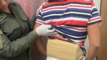 Traían a Neuquén cocaína oculta en el cuerpo, las descubrieron en Tucumán