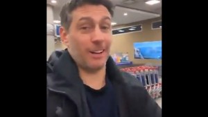 Uno de los detenidos con «El croata» discriminó a una azafata y se volvió viral en redes