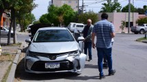 Imagen de Chocó el candidato a diputado por JSRN, Luis Di Giácomo en el centro de Roca