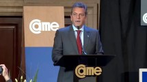 Imagen de Massa anunció un dólar pyme para exportaciones y defendió la moneda digital