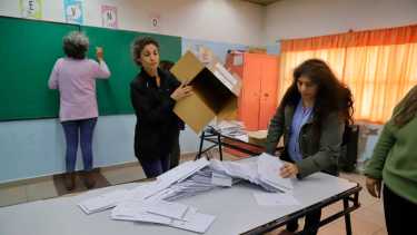 Cerrada la votación, a las 18, comienza el recuento de votos. 