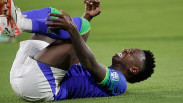 En la antesala a Brasil &#8211; Argentina se confirmó la lesión de Vinicius: cuánto tiempo estará afuera de las canchas
