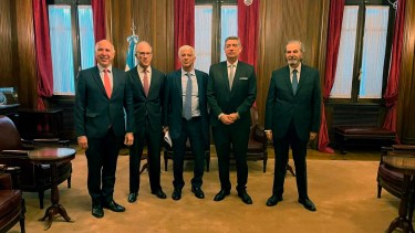 Mariano Cúneo Libarona, futuro ministro de Justicia, se reunió con integrantes de Corte Suprema de Justicia. Foto Télam. 
