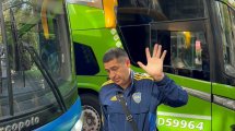 Imagen de Con Riquelme al frente, Boca llegó a Mendoza con un gran recibimiento de los hinchas