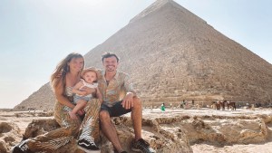 Kevin es de Viedma y recorre el mundo con su familia: encontró en los viajes la «clave para una vida plena»