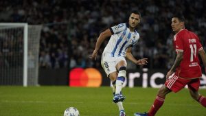 Con Otamendi y Di María, Benfica perdió con Real Sociedad y quedó afuera de la Champions League