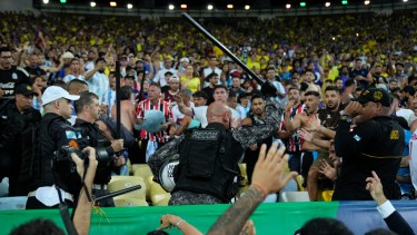 Infatino manifestó su repudio contra el violento accionar de la policía de Río de Janeiro. (AP Photo/Silvia Izquierdo)