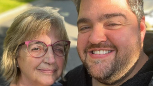 Darío Barassi le dedicó una sentida carta a su madre, a un año de su muerte