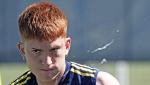 Barco no terminó el entrenamiento en Boca y es duda para la semifinal de la Copa Argentina
