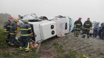 Imagen de Los cuerpos de las víctimas del choque en la Ruta 40 permanecen en la morgue de Bariloche