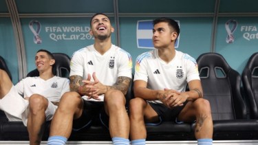 Leandro Paredes y Paulo Dybala son compañeros en Roma, además de amigos.-