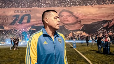 Juan Román Riquelme asumiría en funciones este martes con nuevo presidente electo en Boca. Archivo