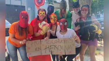 La emotiva acción quedó inmortalizada en las redes. Foto: Gentileza NA. 