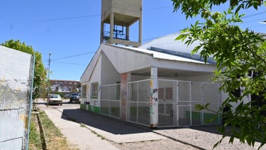 El hecho ocurrió en ese pasillo que comunica la calle Guatemala y Las Heras del barrio Ceferino. Pegado al Jardín de Infantes N° 62. Foto: Marcelo Ochoa.