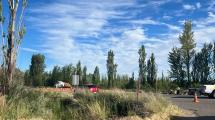 Imagen de Un camión volcó su carga tras un choque y provocó el desvío de la Ruta 22, en Guerrico