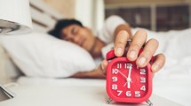 Imagen de Posponer la alarma al despertarte es un hábito que podría ayudarte