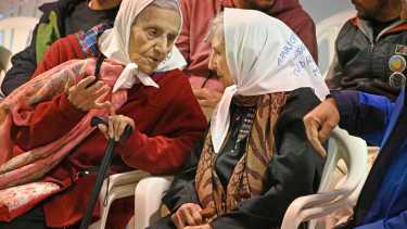 Las Madres de Plaza de Mayo Alto Valle estuvieron en la primera parte de la audiencia (Florencia Salto)