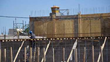La construcción de un nuevo pabellón de máxima seguridad tiene un avance del 26%. (Matías Subat)