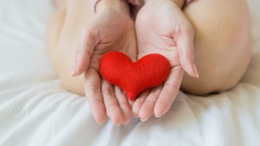 Día Nacional del Donante Voluntario de Sangre: de qué hablamos cuando hablamos de donar “voluntariamente” (y por qué es clave hacerlo. Foto de Puwadon Sang-ngern