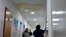 Imagen de «El techo se está por caer»: alertan por graves problemas edilicios en un centro de salud de Roca