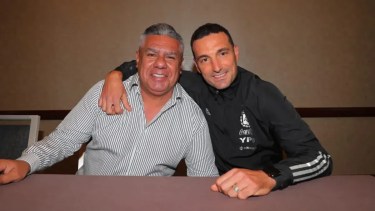 Lionel Scaloni se reunirá con Chiqui Tapia en Miami, antes del sorteo de la Copa América 2024. Archivo. 