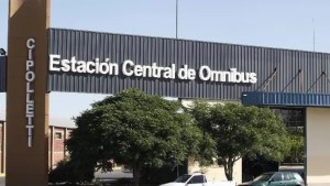 Le negaron el descuento estudiantil a un joven de Cipolletti que viajaba a Comodoro: la polémica razón