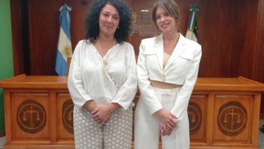 La vocal del STJ Cecilia Criado y la designada Jueza de Garantías, Georgina Amaro Piccinini. foto: gentileza Poder Judicial.