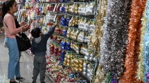 Imagen de Cuánto cuesta armar el arbolito de Navidad en Bariloche
