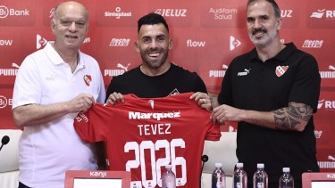 El entrenador agradeció a los hinchas de Independiente por el apoyo y prometió que se verá su mano en el equipo para la próxima temporada.  