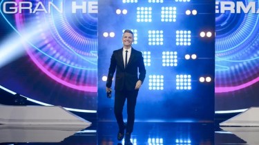 Santiago del Moro es el anfitrión de los "hermanitos" en Gran Hermano.-