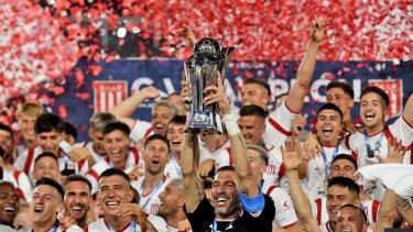 El arquero anunció su retiro tras consagrarse con Estudiantes en la Copa Argentina.