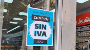 Devolución del IVA: hasta cuándo rige el reintegro al comprar productos básicos con débito