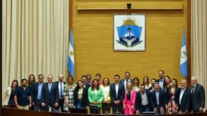 Esto es en off: ¿Qué les regalaron a los diputados salientes de Neuquén?