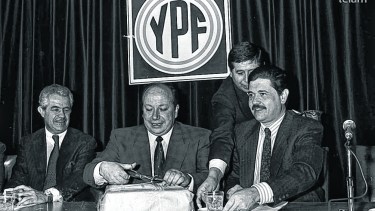 De privatizaciones, consensos, derecho y sabios juristas