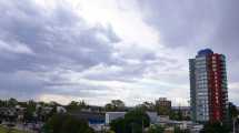 Imagen de Hasta cuándo habrá lluvia en Neuquén y Río Negro: qué pasa con el viento en el Alto Valle