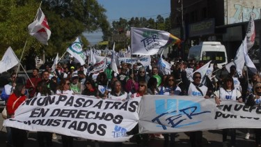 Unter repudió la falta de pago del Fondo de Incentivo Docente por parte del gobierno nacional. Foto Archivo