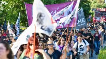 Imagen de Video | Marchas en Neuquén, Cipolletti y Roca, contra las medidas de Milei y sin el protocolo antipiquetes