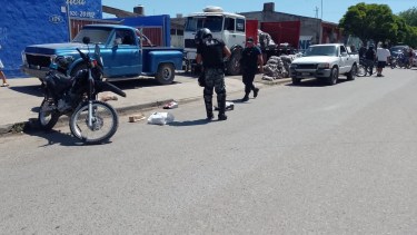 Dos hombres fueron detenidos en el barrio Lavalle de Viedma, tras protagonizar un robo en el centro con inhibidor de alarmas. 