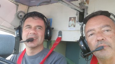 Ceferino Sepúlveda y Alejandro Romera, las víctimas de la tragedia aérea de Cutral Co. 