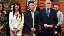 Imagen de Los futuros Diputados Nacionales por Río Negro recibieron sus diplomas en Viedma: Soria y Mas, ausentes