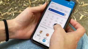 Billeteras virtuales: el Banco Central postergó de nuevo los cambios para ingresar dinero.
