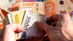 Evalúan emitir billetes de $20.000 y $50.000 para combatir la inflación: cuándo comenzarían a circular