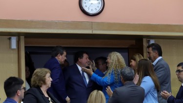 El gobernador Alberto Weretilneck cerró una jornada cargada de asunciones