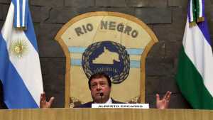 Weretilneck pidió a su gabinete buscar vías de financiamiento alternativas a Nación