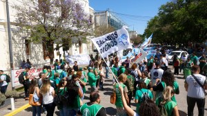 Los gremios de Río Negro presionan para tener una oferta salarial antes de cerrar el año