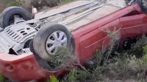 Docentes heridas en un vuelco entre Belisle y Darwin