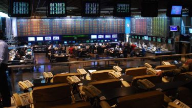 Merval. Su auge tiene lugar pese a los desafíos macroeconómicos y la compleja situación política.